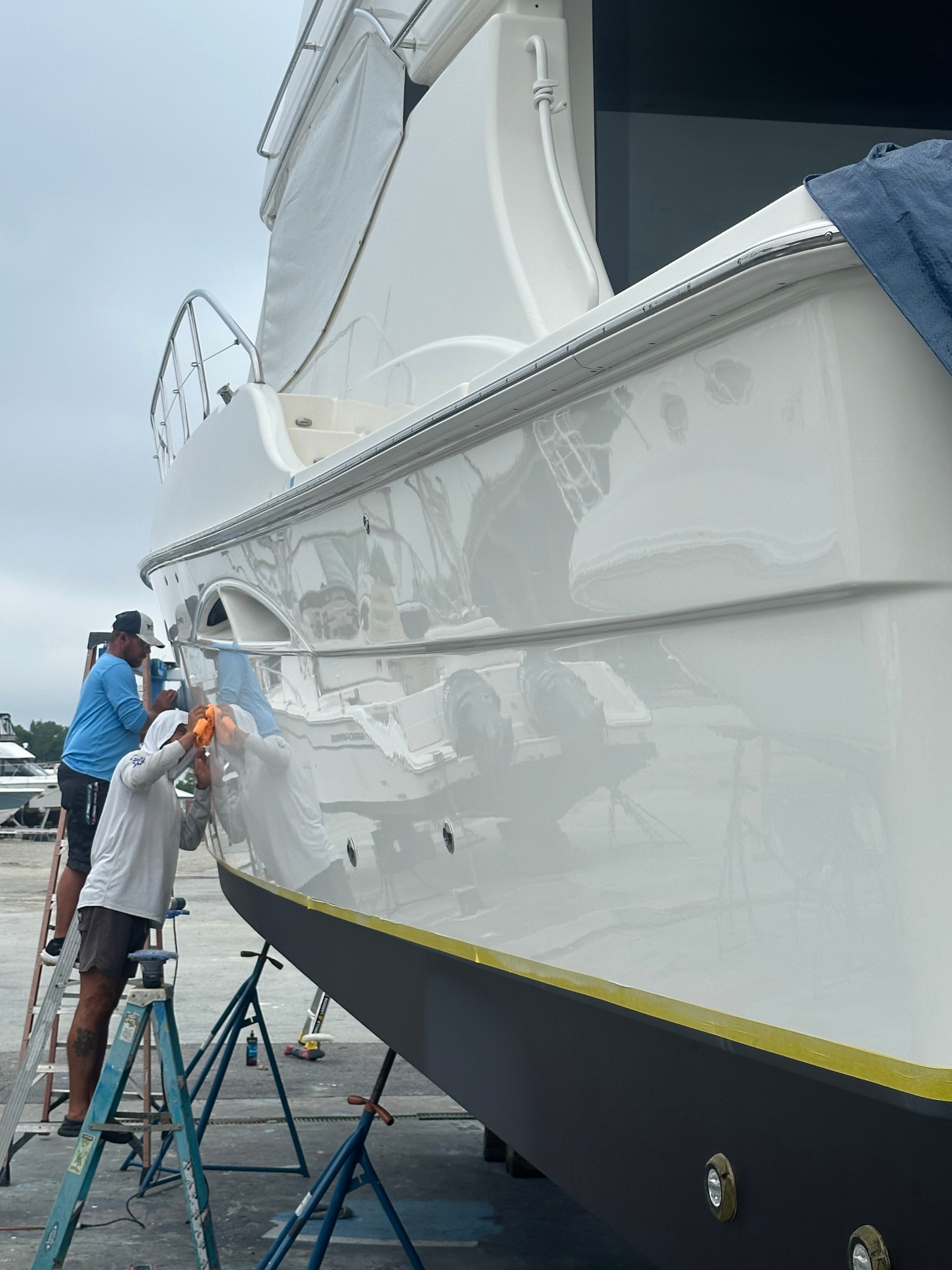 50' Silverton — Detailing